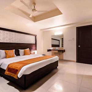 Hotel Veer Residency